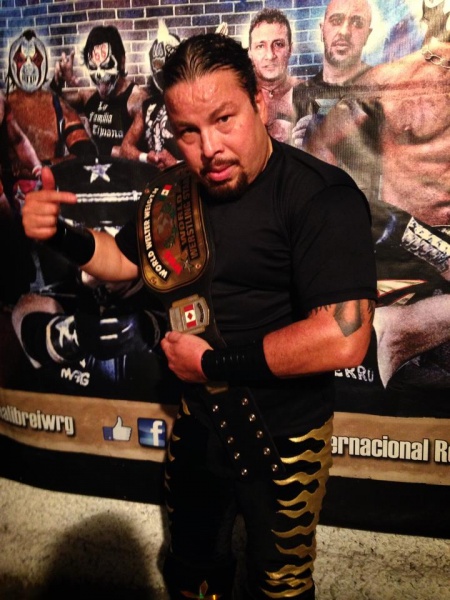 File:Hijo del Diablo WWS Champion.jpg