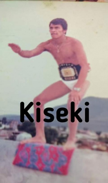File:Maravilla Lopez as Kiseki.jpg